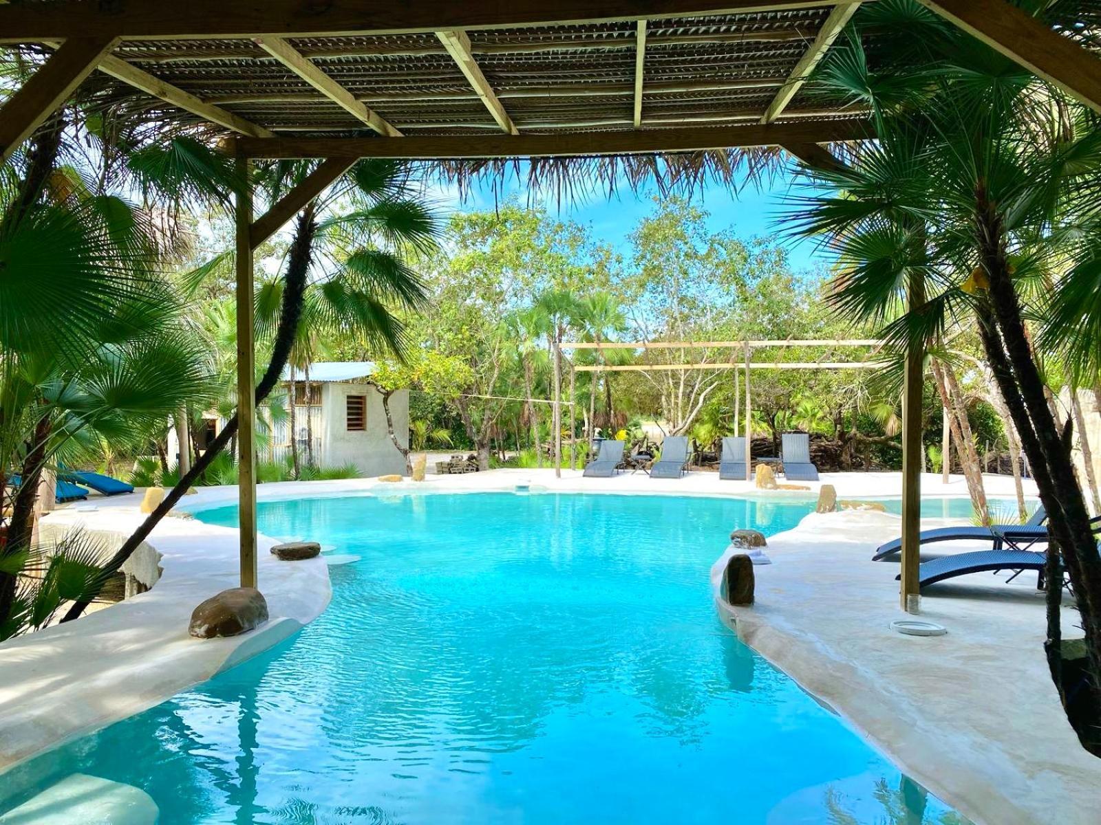 Kin Resort Lodge Maya Beach Exteriör bild