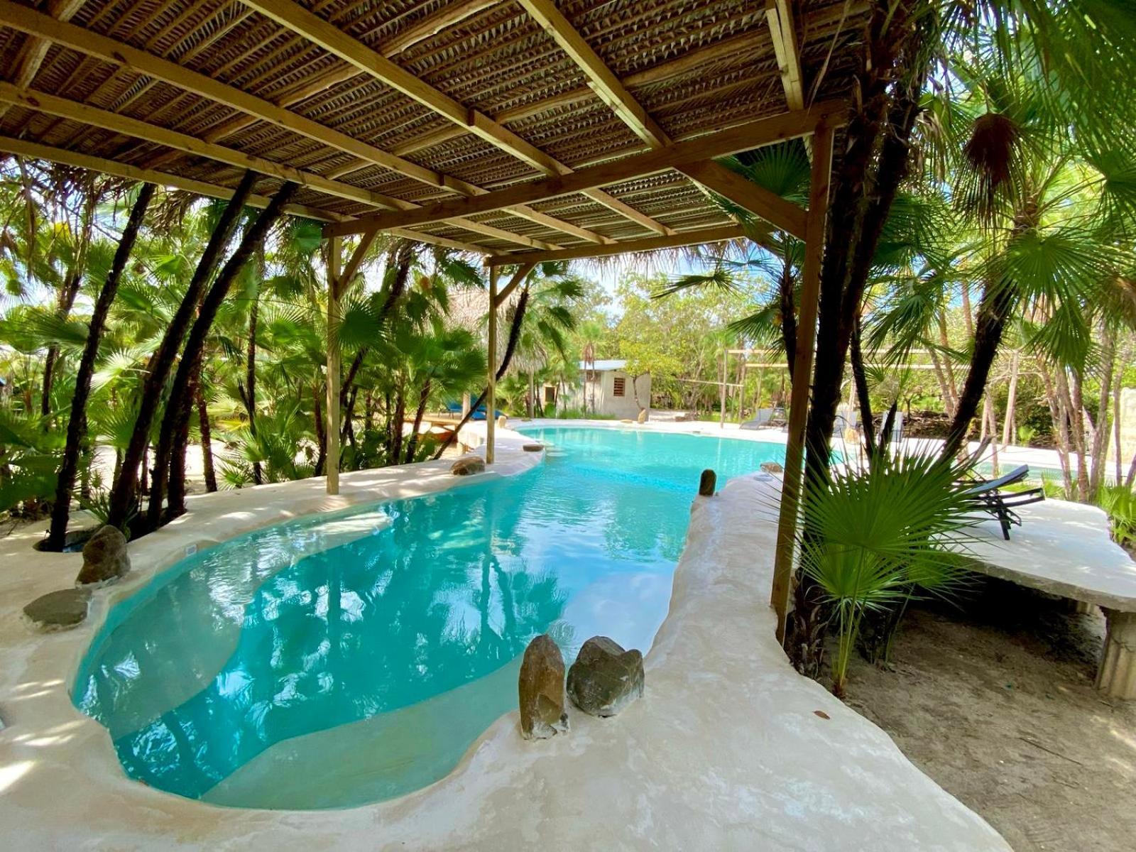 Kin Resort Lodge Maya Beach Exteriör bild
